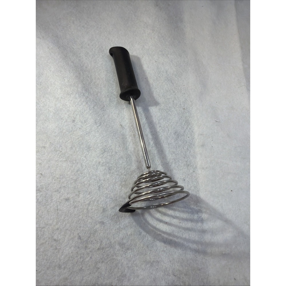 Dreamfarm one-Handed Stainless-Steel Veggie & Potato Masher w/ Soft Grip scraper